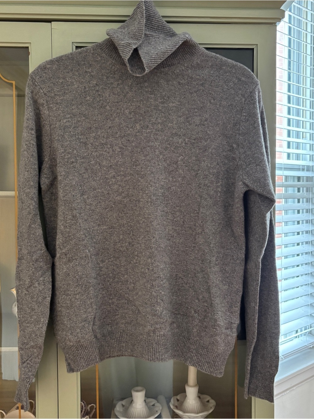 Vintage Croft & Barrow Cashmere Grey Turtleneck Sweater Sz small women’s